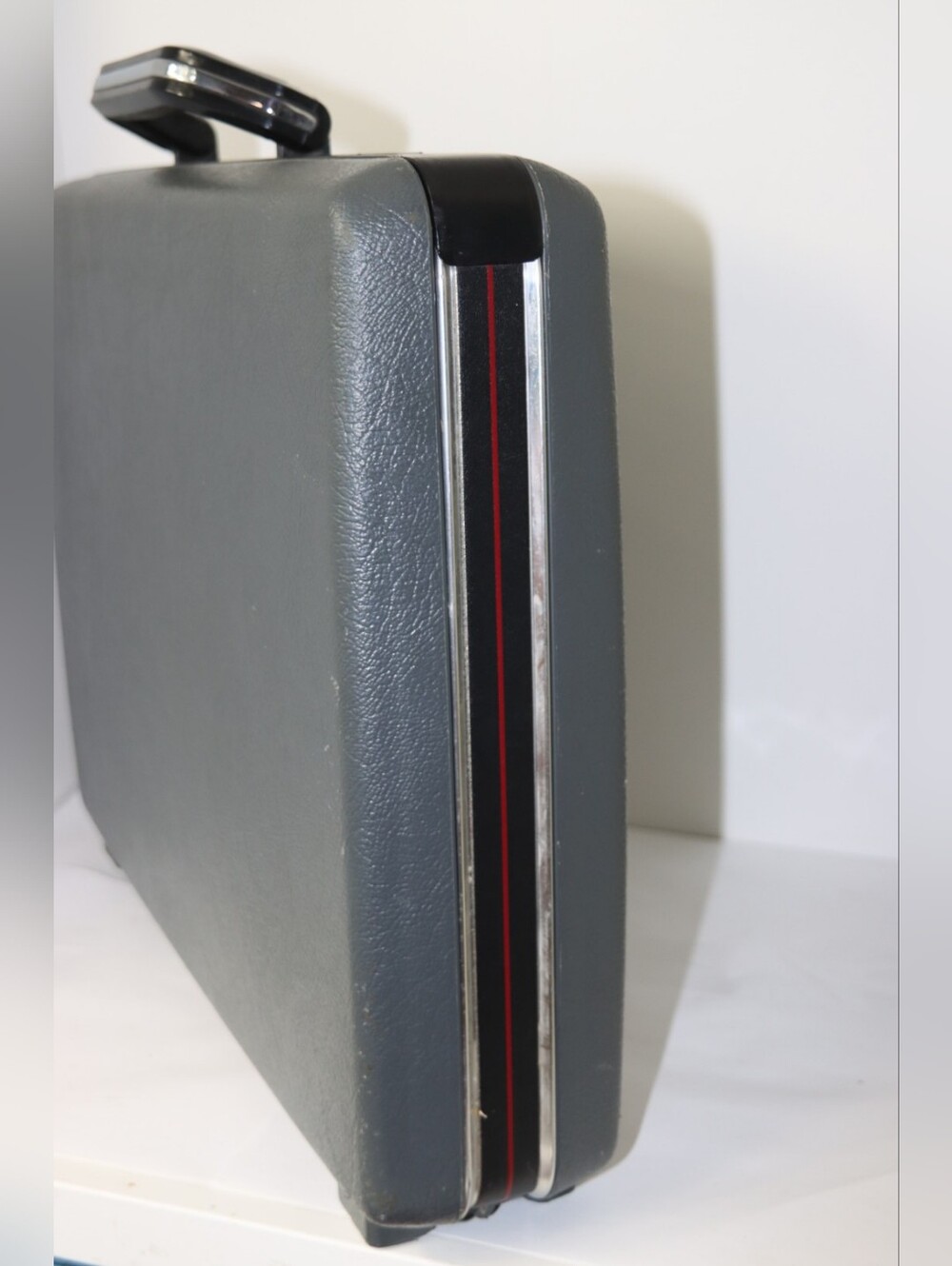Samsonite Hard Shell Briefcase - Picture 8 of 8